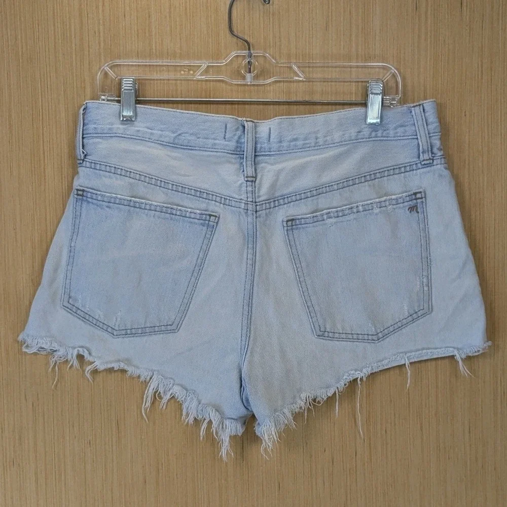 Madewell Relaxed Denim Hot Pants Shorts 32 Light Wash Button Fly Frayed Blue